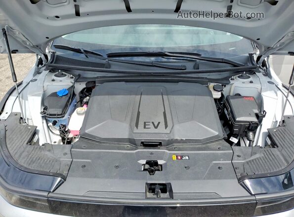 7YAKN4DA6SY010212 2025 HYUNDAI IONIQ Серый Вид подкапотного пространства