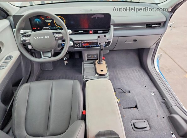 7YAKN4DAXSY030608 2025 HYUNDAI IONIQ White წინა პანელის ხედი