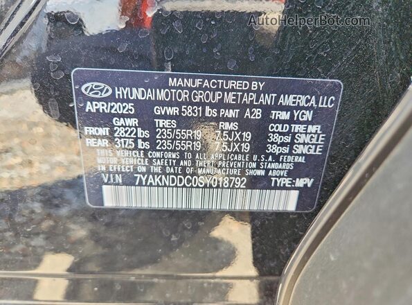 7YAKNDDC0SY018792 2025 HYUNDAI IONIQ Black Widok wnętrza 360 stopni