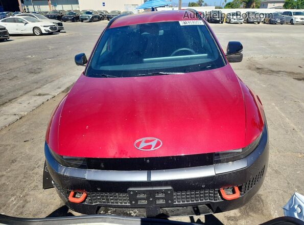 7YAKPDDC1SY013059 2025 HYUNDAI IONIQ Red Widok z przodu