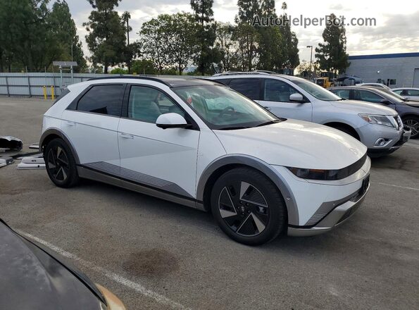 7YAKR4DA1TY048081 2026 HYUNDAI IONIQ White Front right