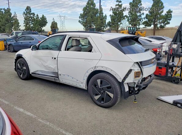 7YAKR4DA1TY048081 2026 HYUNDAI IONIQ White Rear left