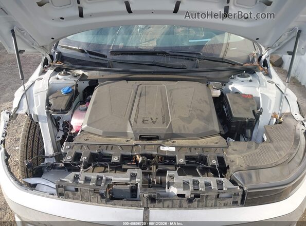 7YAKR4DA4SY006373 2025 HYUNDAI IONIQ 5 LIMITED RWD Gray Rear view