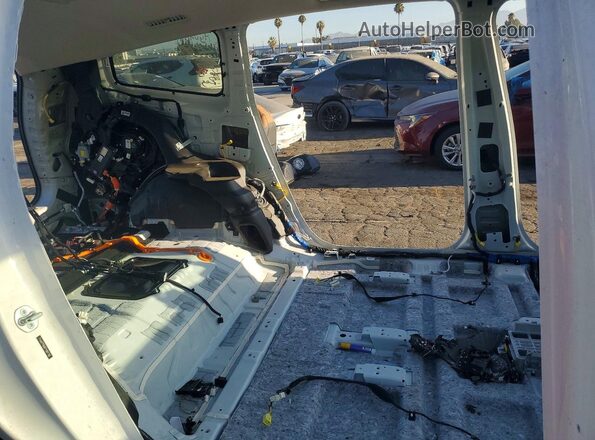 7YAMTFS35TY001792 2026 HYUNDAI IONIQ White Rear interior view