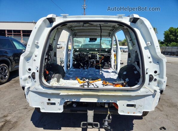7YAMUFS35TY010019 2026 HYUNDAI IONIQ White Rear view