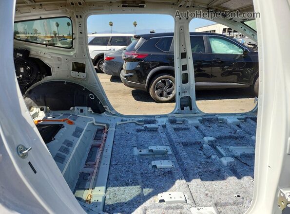 7YAMUFS35TY010019 2026 HYUNDAI IONIQ White Rear interior view