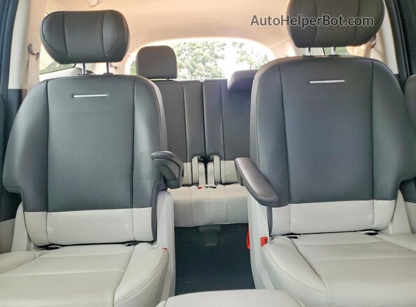 7YAMWFS53TY000598 2026 HYUNDAI IONIQ Gray Vista de los asientos traseros