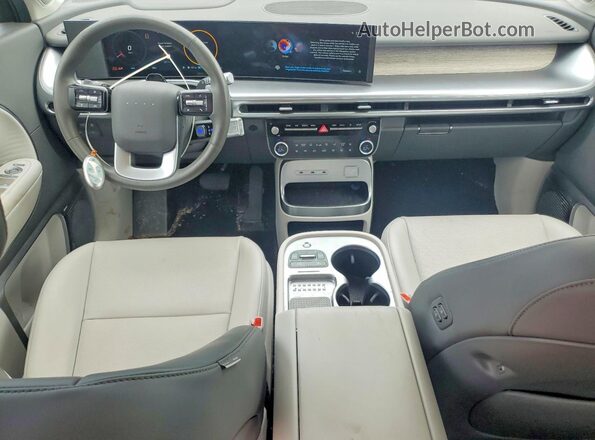 7YAMWFS53TY000598 2026 HYUNDAI IONIQ Gray Vista del salpicadero