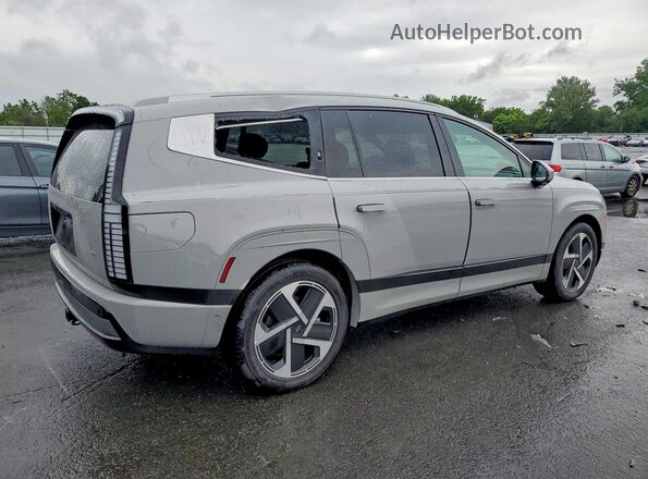 7YAMYFS55TY010995 2026 HYUNDAI IONIQ Gray Rear right