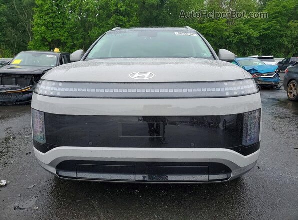 7YAMYFS55TY010995 2026 HYUNDAI IONIQ Gray Front view