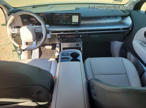 7YAMYFS56TY001514 2026 HYUNDAI IONIQ Green Widok deski rozdzielczej