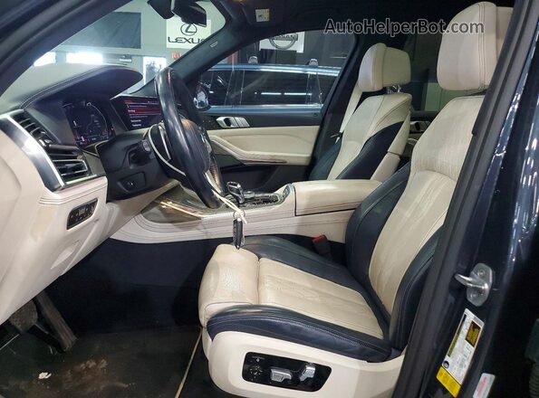 5UXCX4C58KLB39979 2019 BMW X7 Charcoal Vista del salpicadero