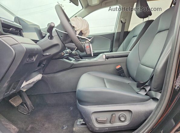 2T36CRAV9TW012793 2026 TOYOTA RAV4 Black წინა პანელის ხედი