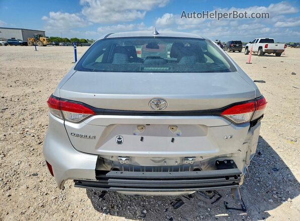 5YFB4MDE7PP032003 2023 TOYOTA COROLLA Silver Widok wnętrza z przodu