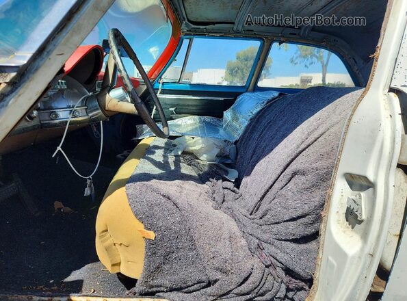 8123227673 1962 CHRYSLER NEWPORT Белый Вид салона спереди