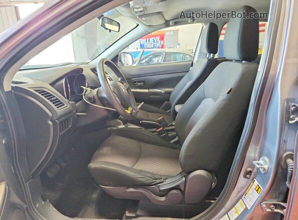 JA4AP3AU8KU008128 2019 MITSUBISHI OUTLANDER Gray Widok deski rozdzielczej