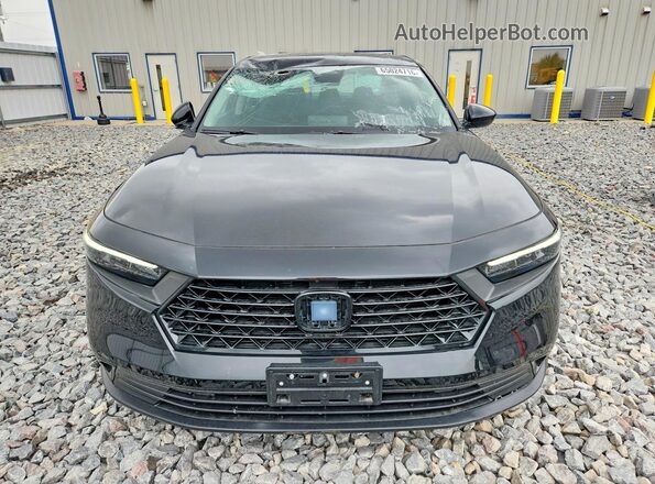 1HGCY1F43SA011613 2025 HONDA ACCORD Black Widok z tyłu