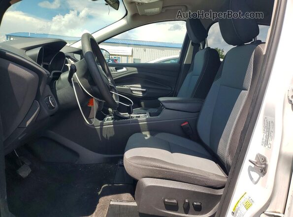 1FMCU9GD3JUB34053 2018 FORD ESCAPE Белый Вид панели приборов