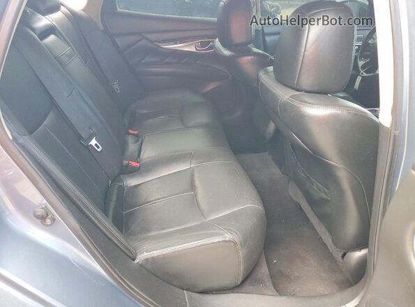 JN1BY1AP5JM181175 2018 INFINITI Q70 Blue Vista interior trasera