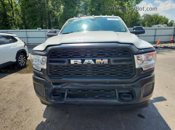 3C6UR5HJ0LG285288 2020 RAM 2500 White Vista trasera