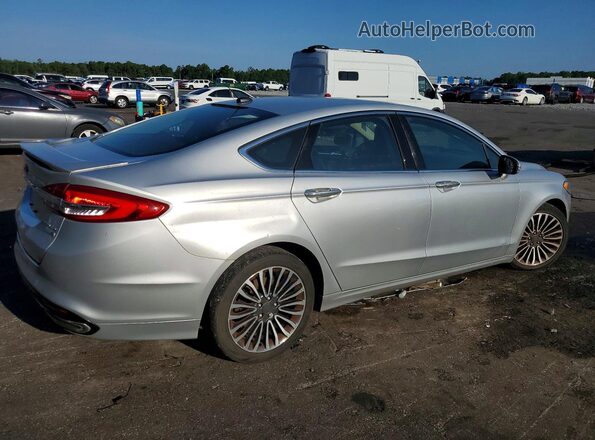 3FA6P0D94JR137254 2018 FORD FUSION Gray Передня права чверть