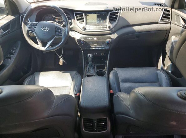 KM8J3CA25HU294329 2017 HYUNDAI TUCSON Silver Vista del cuadro de instrumentos