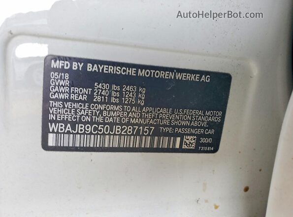 WBAJB9C50JB287157 2018 BMW M5 White Вид наклейки з VIN-кодом
