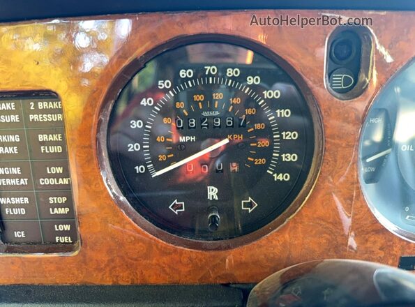 SBK36489 1979 BENTLEY T1 Синий Вид щитка приборов