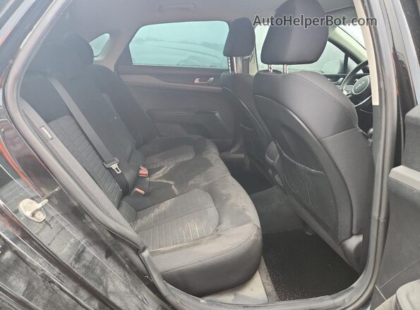 KNAG24J72S5325781 2025 KIA K5 Black Widok wnętrza z tyłu