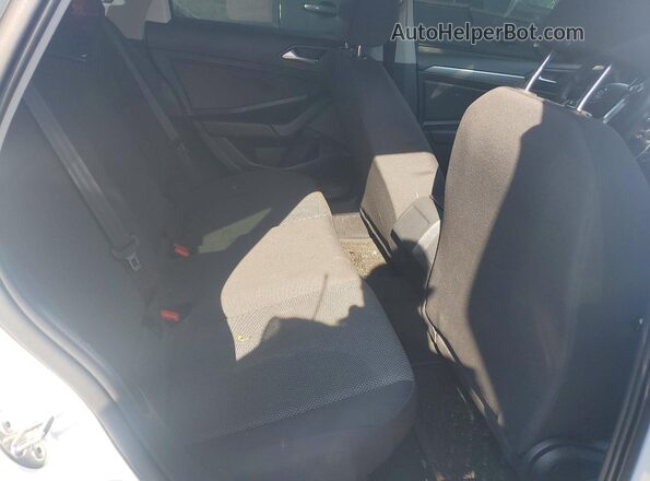 3VWC57BU0KM060025 2019 VOLKSWAGEN JETTA White Widok wnętrza z tyłu