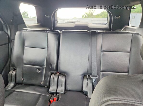 1FM5K8AR6KGB22931 2019 FORD EXPLORER Белый Вид задней части салона