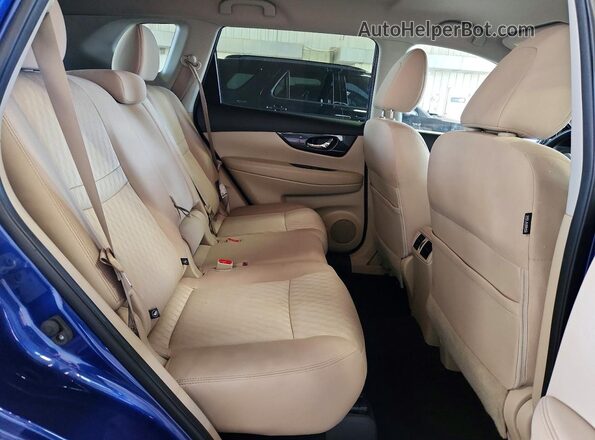 KNMAT2MV1JP597441 2018 NISSAN ROGUE Blue Vista interior trasera