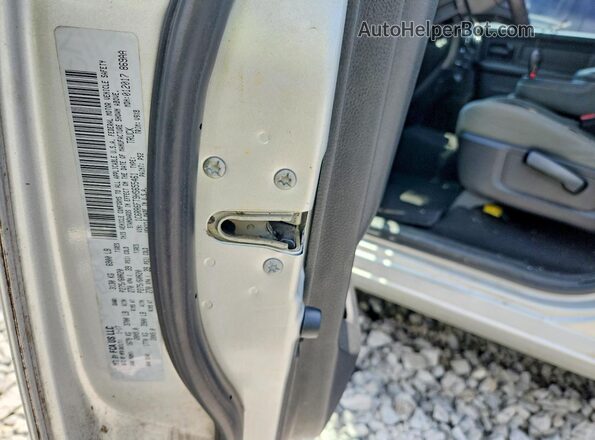 1C6RR6FT9HS655461 2017 RAM 1500 White Widok naklejki z numerem VIN