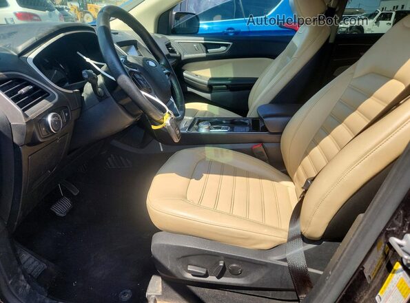 2FMPK3J98LBB47883 2020 FORD EDGE Черный Вид панели приборов