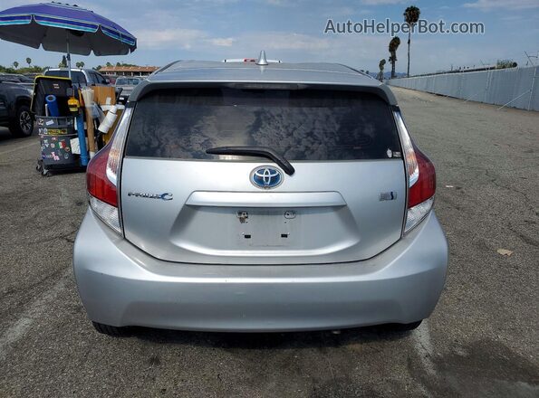 JTDKDTB33G1115976 2016 TOYOTA PRIUS Silver Widok wnętrza z przodu