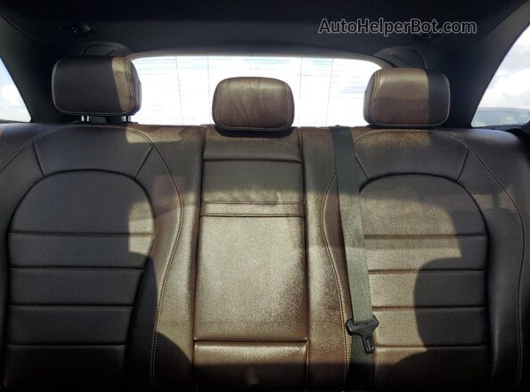 WDC0G4JB9HF127576 2017 MERCEDES-BENZ GLC-CLASS Blue Vista interior trasera
