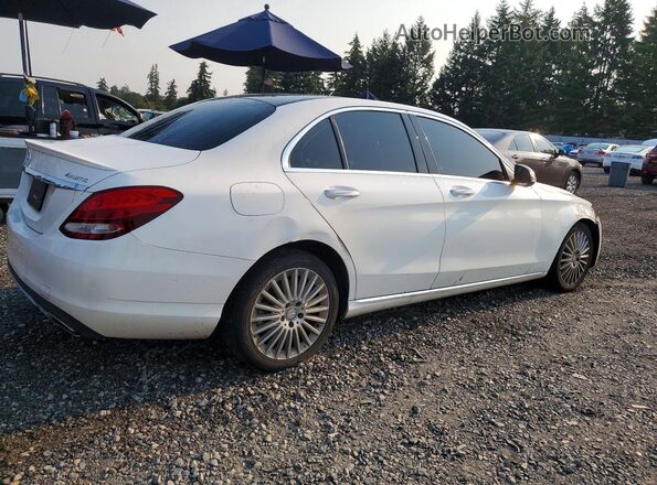 55SWF4KB6GU117901 2016 MERCEDES-BENZ C Белый Передняя правая четверть