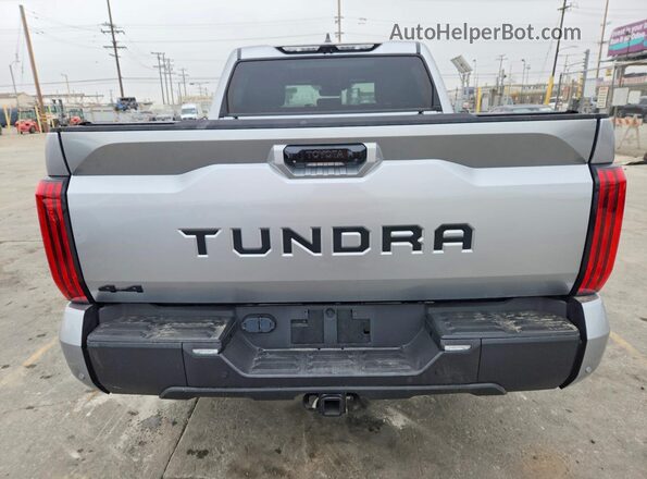 5TFWA5DB4SX295999 2025 TOYOTA TUNDRA Серебряный Вид салона спереди