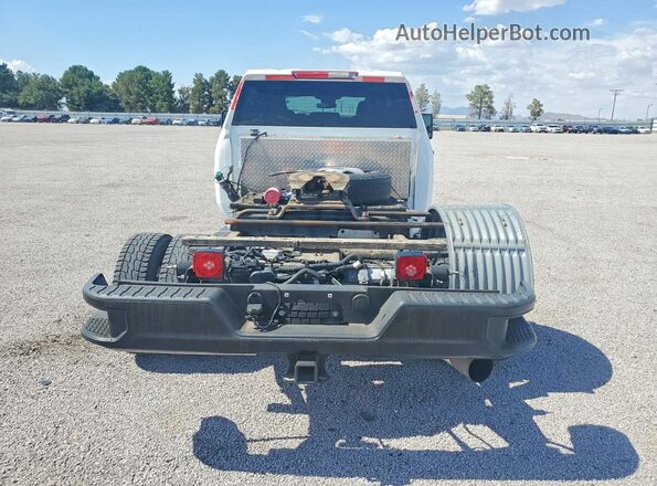 1GC4YSEY5RF209717 2024 CHEVROLET SILVERADO White Vista interior delantera