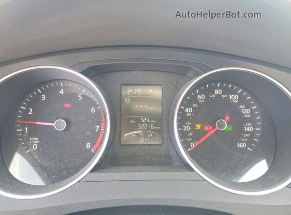 3VW2B7AJ8HM408853 2017 VOLKSWAGEN JETTA Красный Вид задних сидений