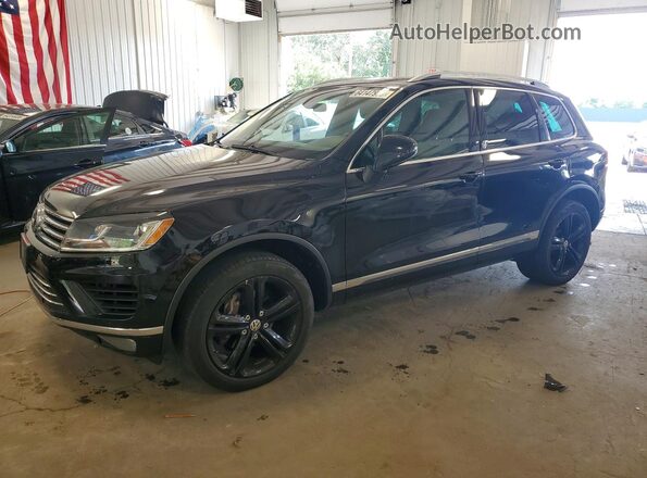 WVGRF7BPXHD001438 2017 VOLKSWAGEN TOUAREG Black Trasero izquierdo