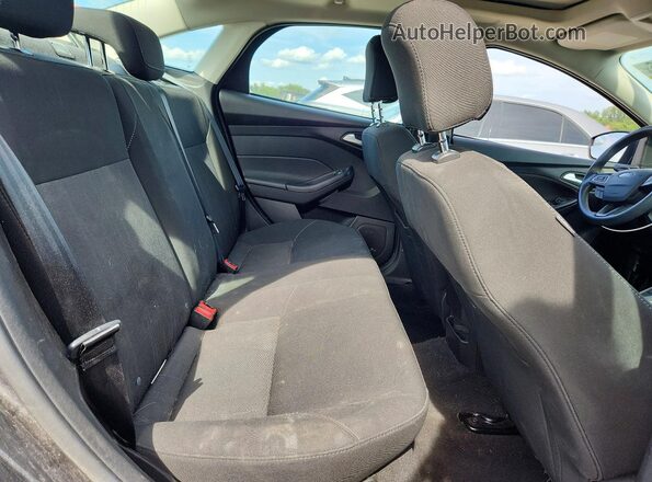 1FADP3H29HL237316 2017 FORD FOCUS Gray Вид задньої частини салону