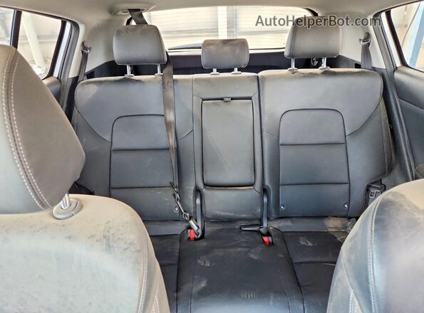 KNDPNCAC2N7979397 2022 KIA SPORTAGE Silver Вид задньої частини салону