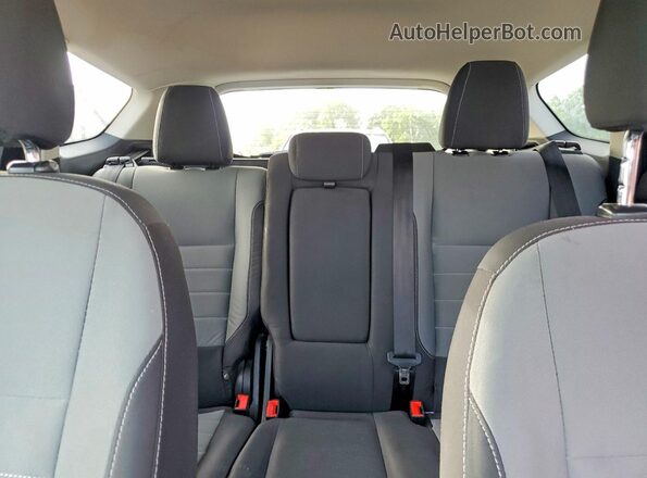 1FMCU9GX9GUC64440 2016 FORD ESCAPE Gray Widok wnętrza z tyłu