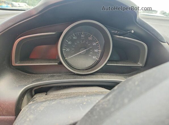 3MZBN1K77JM231354 2018 MAZDA 3 Silver Widok tylnych siedzeń