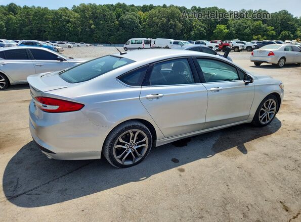 3FA6P0H7XHR331631 2017 FORD FUSION Silver Front right