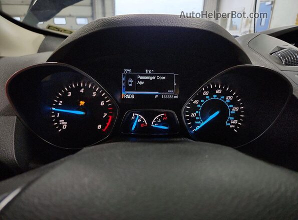 1FMCU9G99GUA77457 2016 FORD ESCAPE Black Widok tylnych siedzeń
