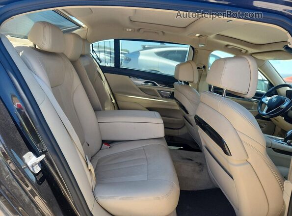 WBA7E2C58KB454438 2019 BMW 7 SERIES Black Rear interior view