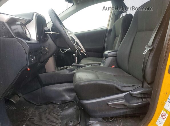 JTMBFREV6JD256623 2018 TOYOTA RAV4 Yellow Вид панелі приладів