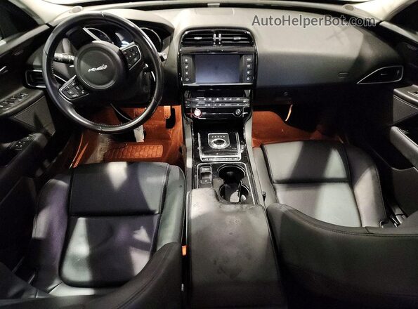 SAJAJ4BV4HCP10659 2017 JAGUAR XF Белый Вид щитка приборов